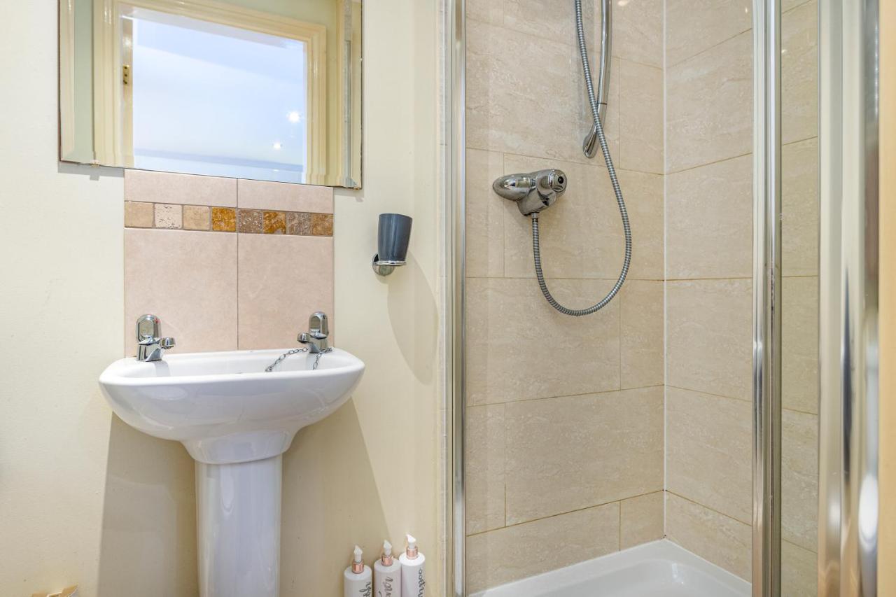 City Centre Charming 2 Bed Lovely Apartment-Snugstaff Lincoln Exterior photo